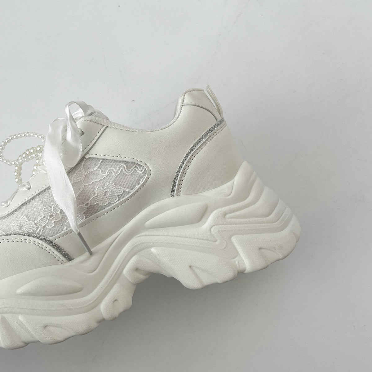 Shoes in Closet +6.5cm 軽量 厚底 2WAY パールリボン レース ボリューム スニーカー 2678 ホワイト SIC-2678_WHT