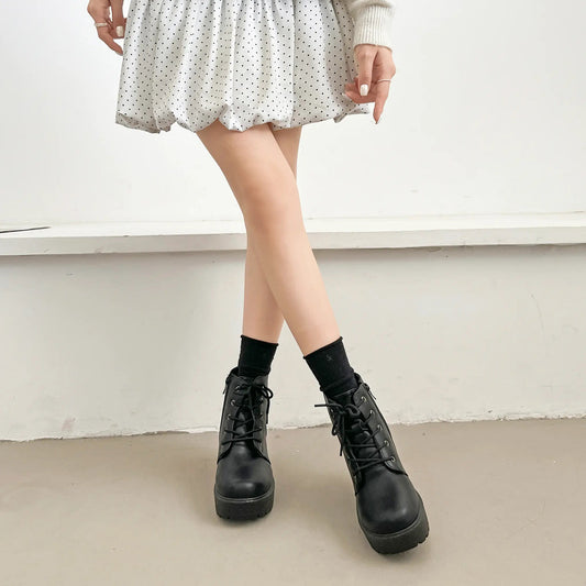 Shoes in Closet 超軽量 厚底 レースアップ ヒール ショートブーツ 2805 ブラック SIC-2805_BLK/PU
