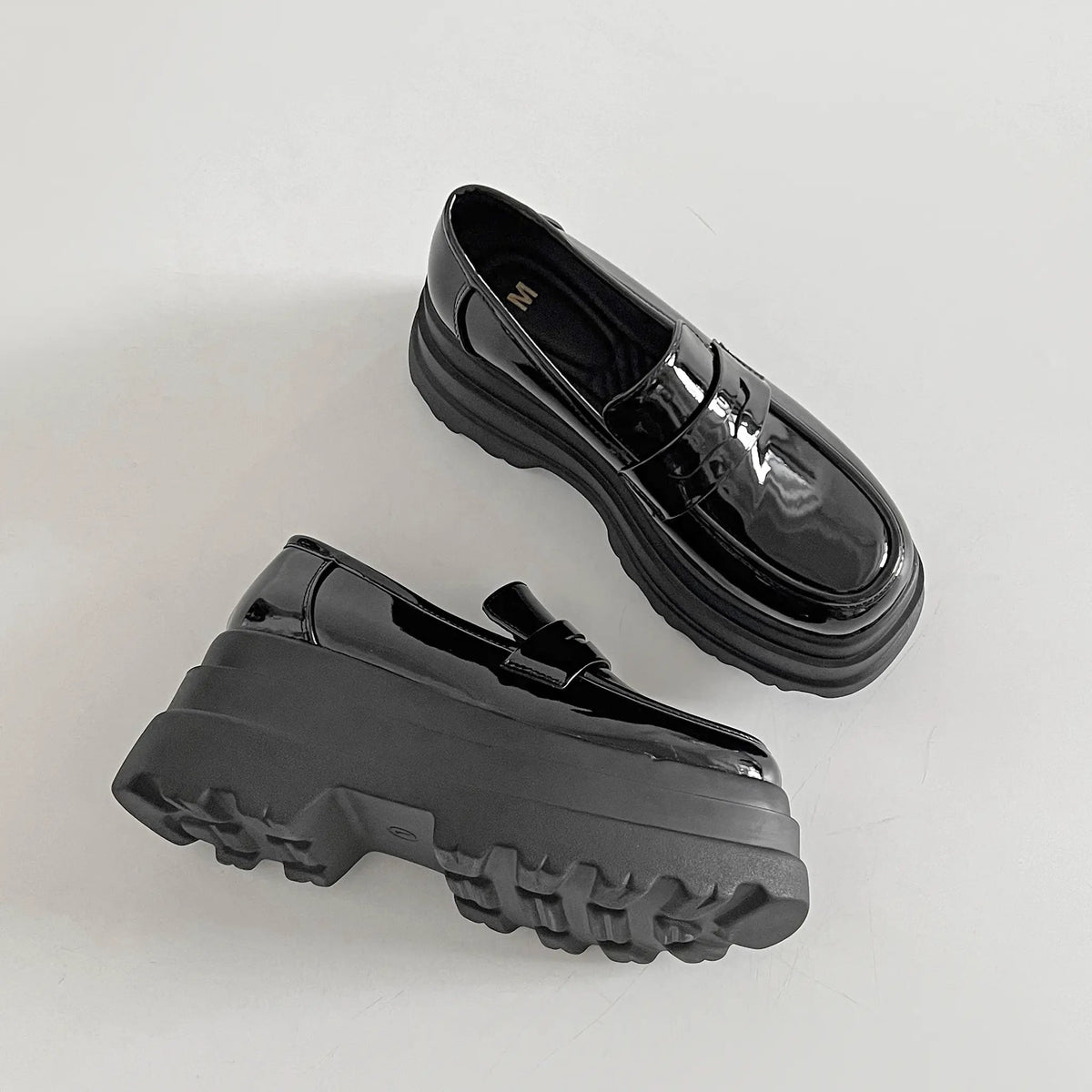 Shoes in Closet +8.5cm 厚底トリプルソール ボリューム コインローファー 6318 ブラック/エナメル SIC-6318_BLK/E