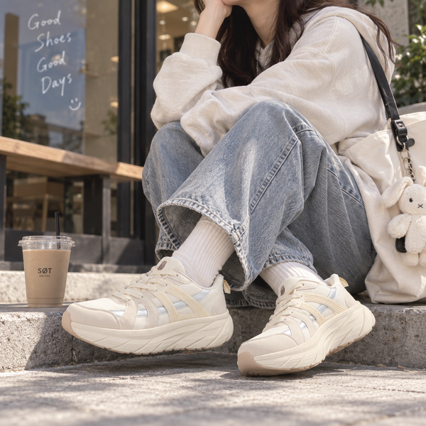 C.W.NICOL 厚底ソール テック系 スポーティ Volume Lace Tech スニーカー  レディース ホワイト 【CW-146_WH】