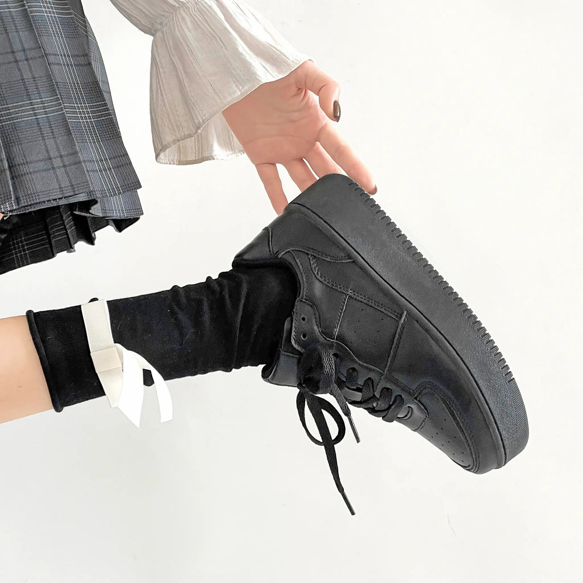 Shoes in Closet 軽量 厚底 ベーシック コートスニーカー 1483 ブラック/ブラック SIC-1483_BLK/BLK