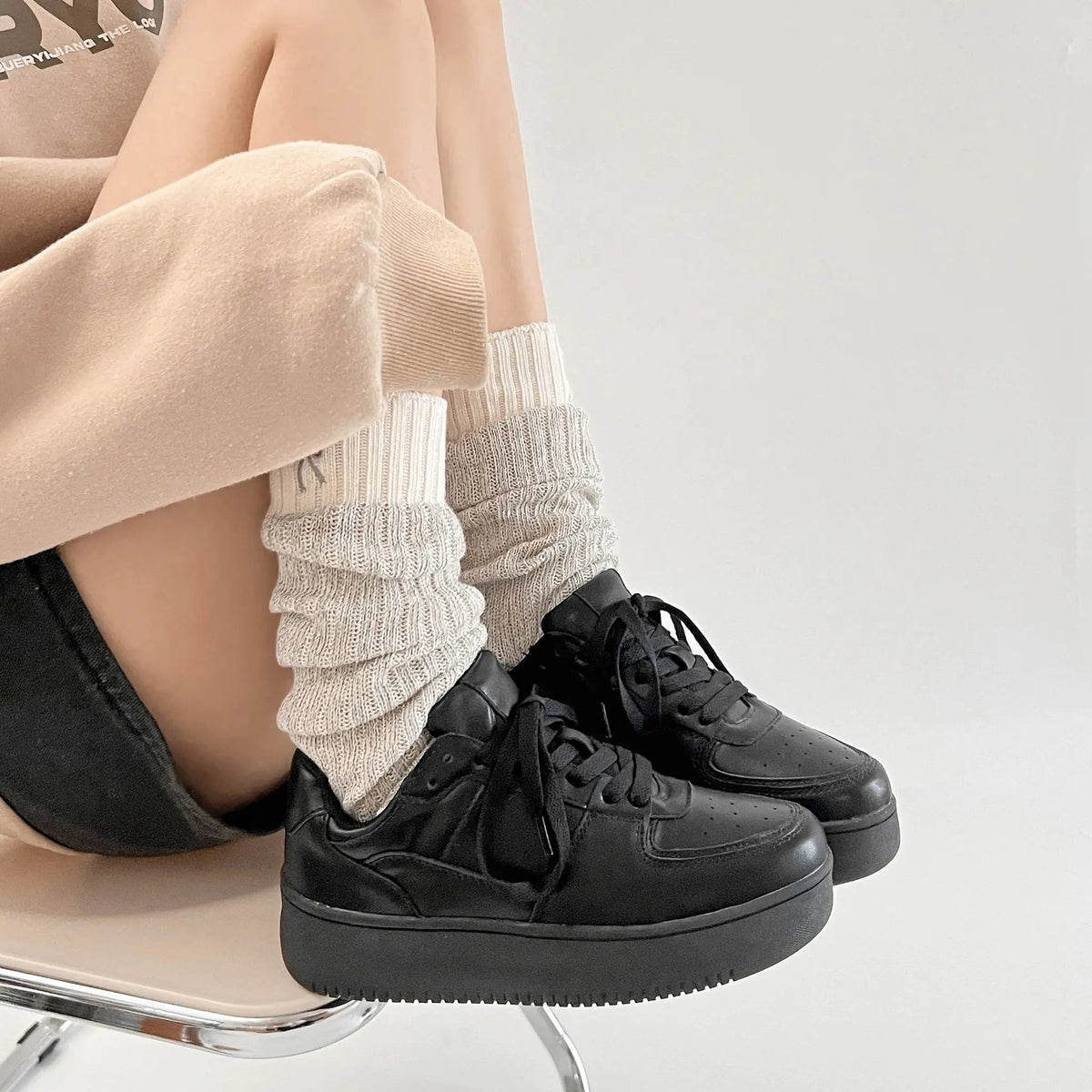 Shoes in Closet 軽量 厚底 ベーシック コートスニーカー 1483 ブラック/ブラック SIC-1483_BLK/BLK
