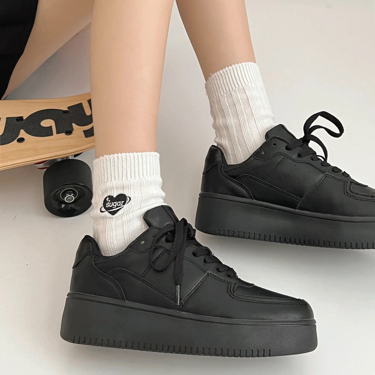 Shoes in Closet 軽量 厚底 ベーシック コートスニーカー 1483 ブラック/ブラック SIC-1483_BLK/BLK