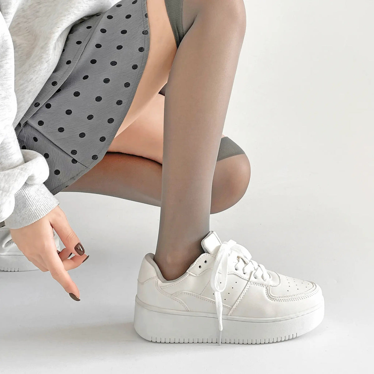 Shoes in Closet 軽量 厚底 ベーシック コートスニーカー 1483 ホワイト SIC-1483_WHT