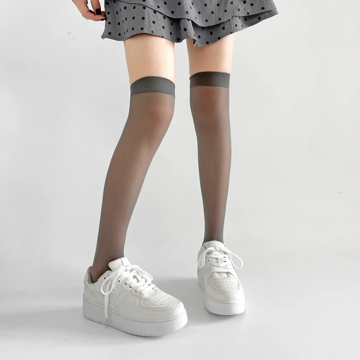 Shoes in Closet 軽量 厚底 ベーシック コートスニーカー 1483 ホワイト SIC-1483_WHT