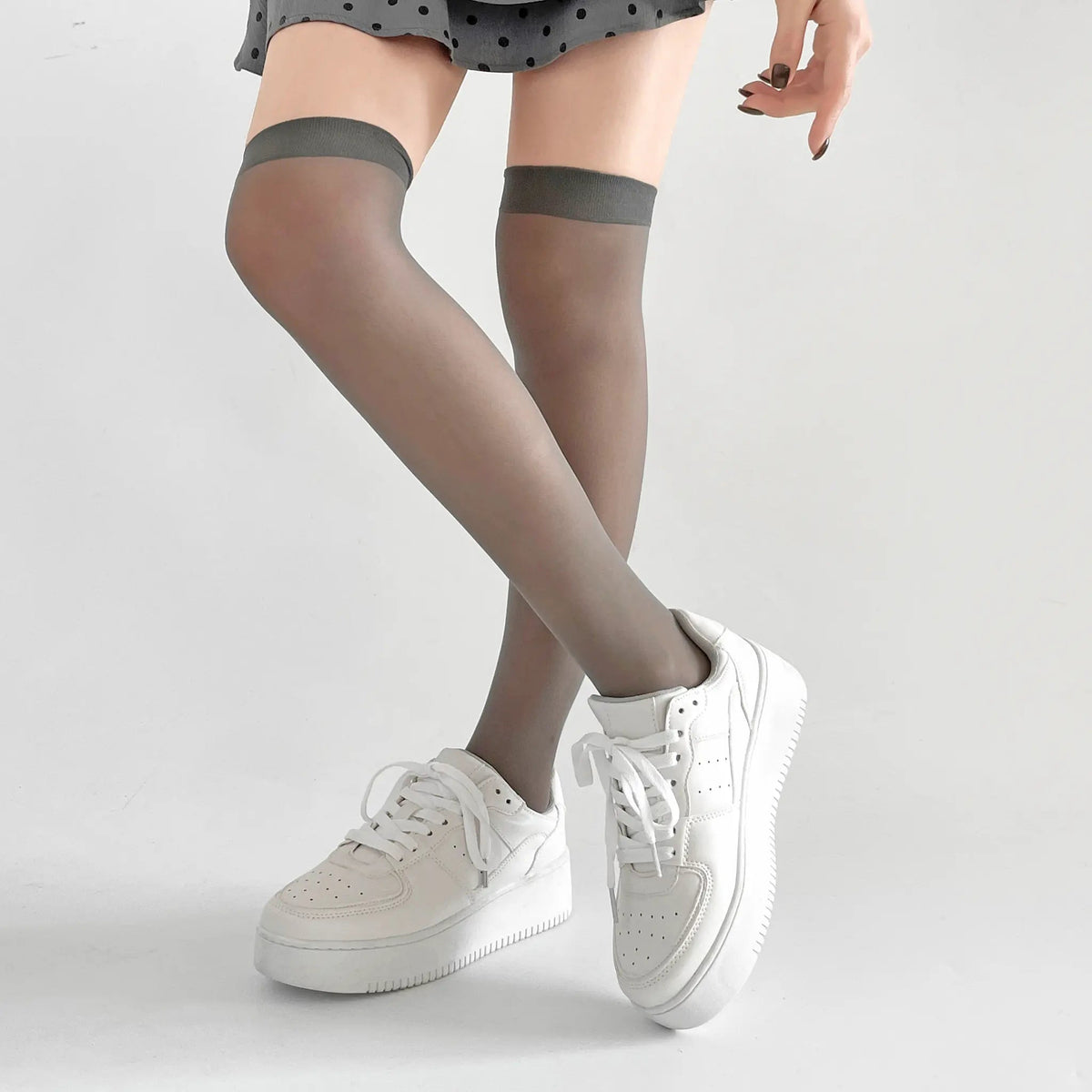 Shoes in Closet 軽量 厚底 ベーシック コートスニーカー 1483 ホワイト SIC-1483_WHT