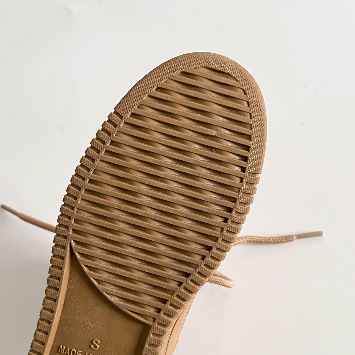 Shoes in Closet 軽量 厚底 ベーシック コートスニーカー 1483 ホワイト/ブラック SIC-1483_WHT/BLK