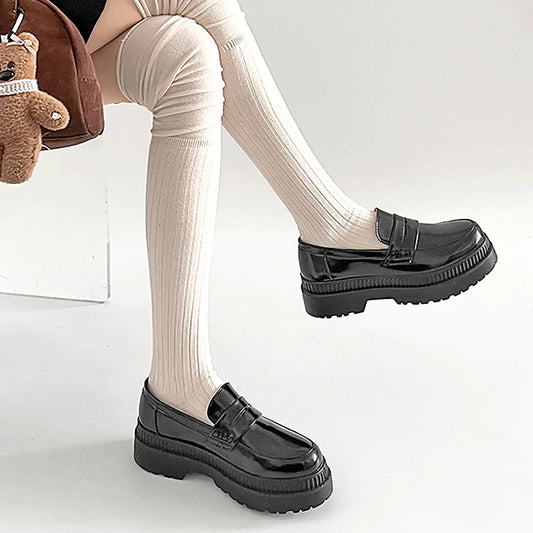Shoes in Closet 軽量 厚底 2段ソール シンプル コインローファー 1891 ブラック/エナメル SIC-1891_BLK/E