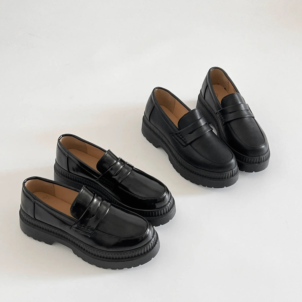 Shoes in Closet 軽量 厚底 2段ソール シンプル コインローファー 1891 ブラック/エナメル SIC-1891_BLK/E