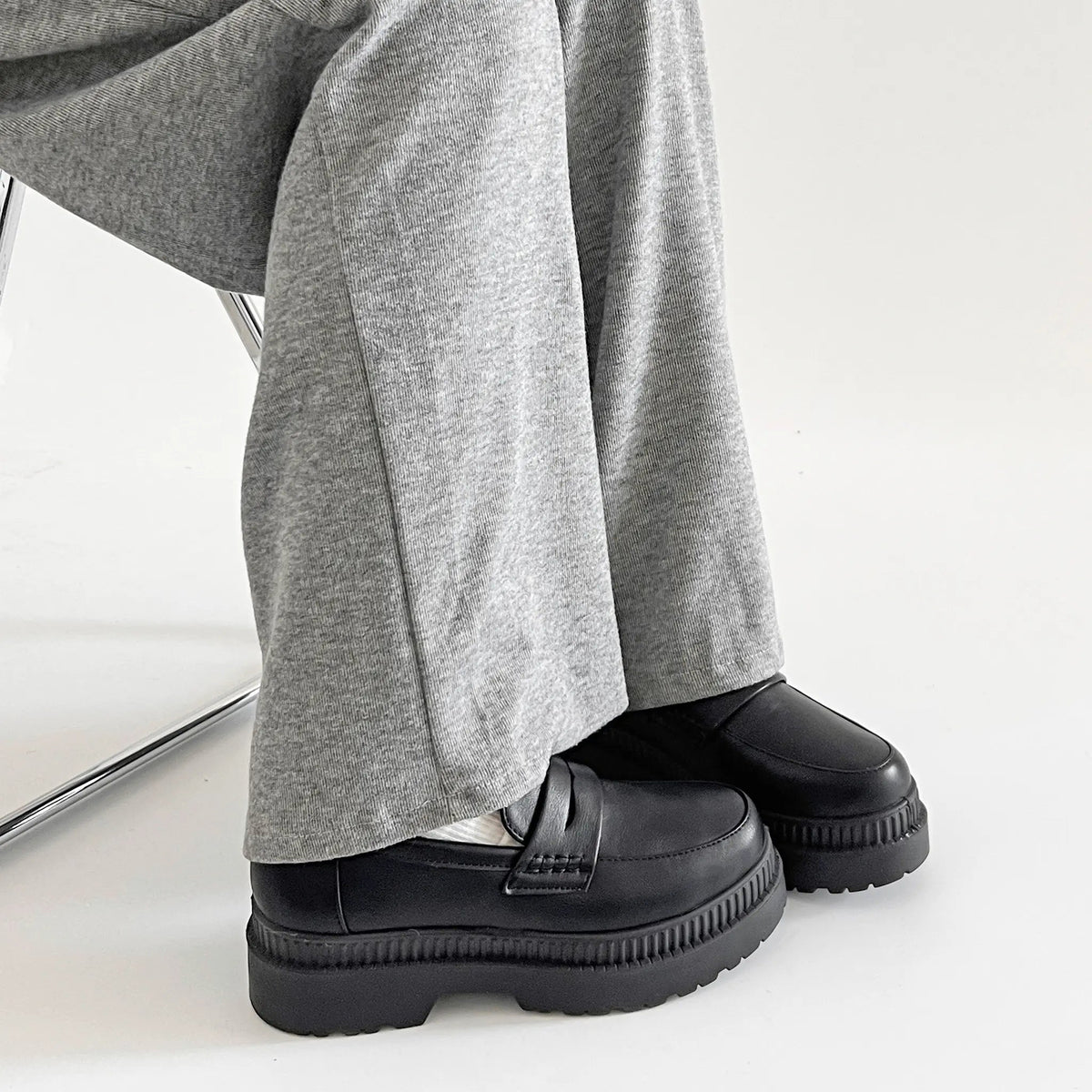 Shoes in Closet 軽量 厚底 2段ソール シンプル コインローファー 1891 ブラック SIC-1891_BLK/PU