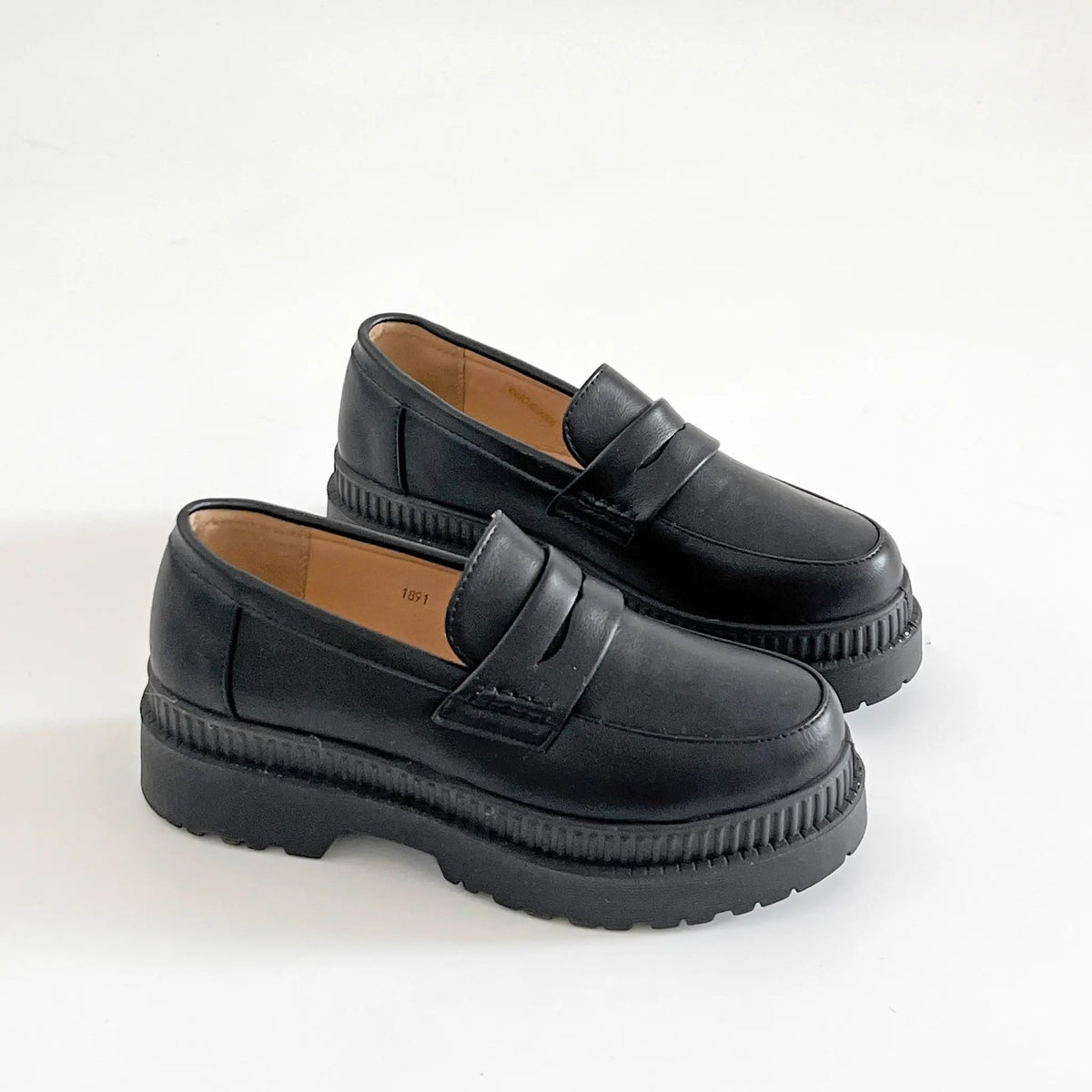 Shoes in Closet 軽量 厚底 2段ソール シンプル コインローファー 1891 ブラック SIC-1891_BLK/PU