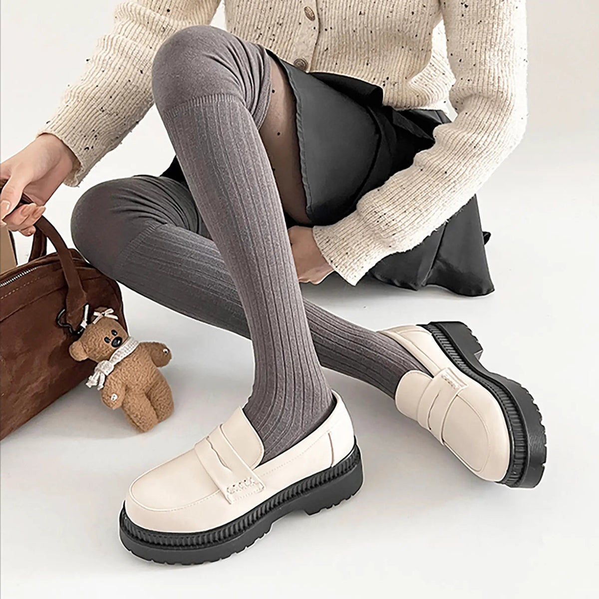 Shoes in Closet 軽量 厚底 2段ソール シンプル コインローファー 1891 アイボリー SIC-1891_IV/PU