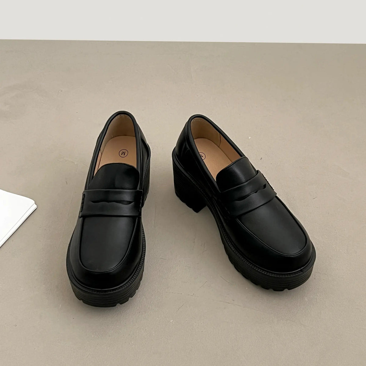 Shoes in Closet 軽量 厚底 タンクソール ヒールアップ ローファー 1895 ブラック SIC-1895_BLK/PU,BL