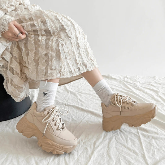 Shoes in Closet 軽量 厚底 ボリュームソール ファスナーつき ミッドカット スニーカー 1929 ライトベージュ SIC-1929_LT.BG