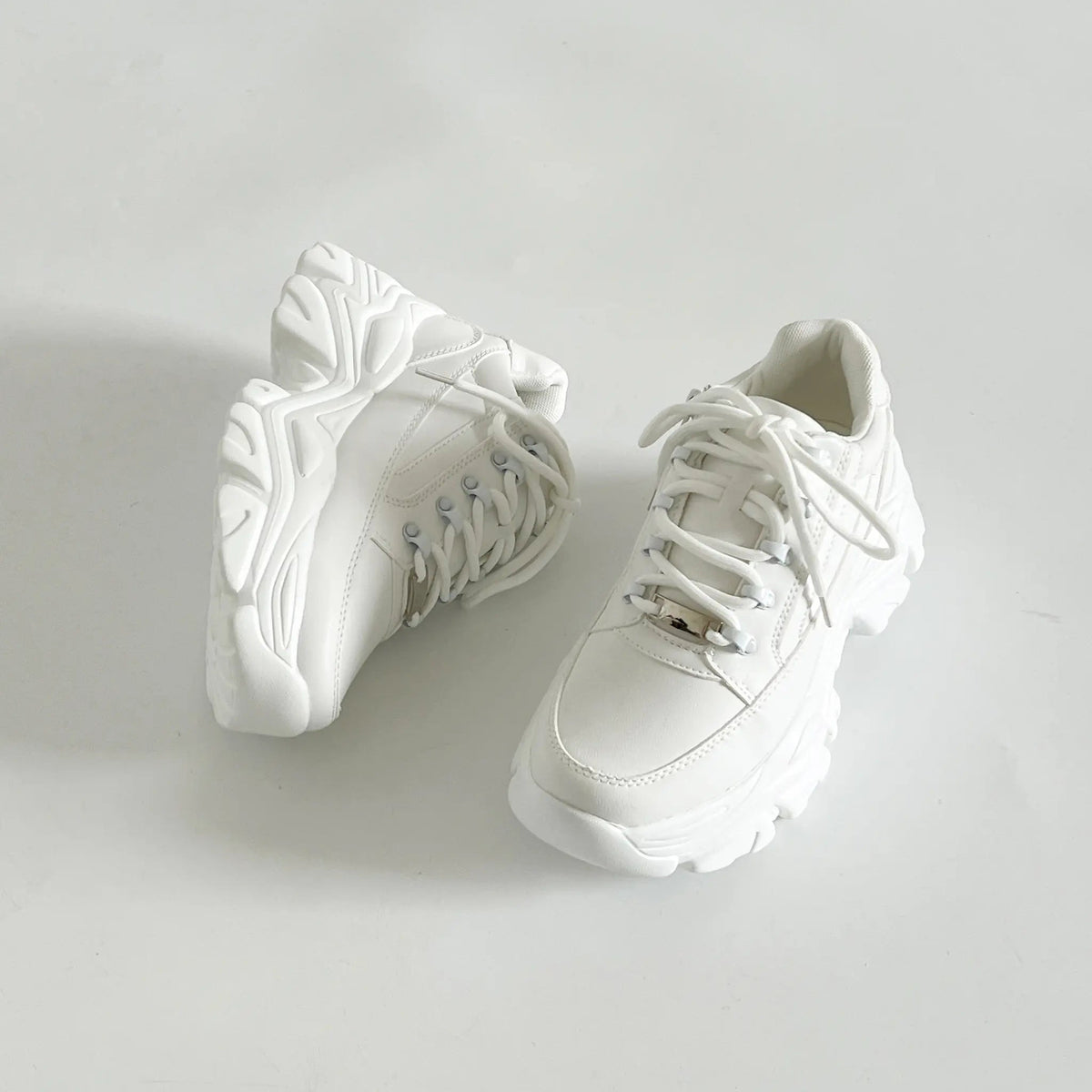 Shoes in Closet 軽量 厚底 ボリュームソール ファスナーつき ミッドカット スニーカー 1929 ホワイト SIC-1929_WHT