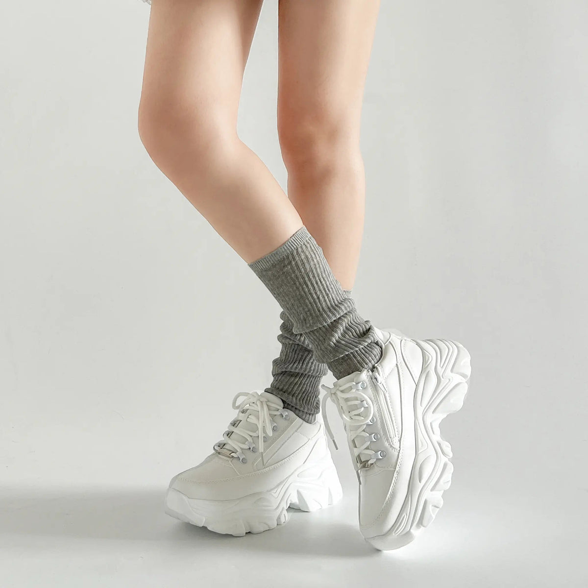 Shoes in Closet 軽量 厚底 ボリュームソール ファスナーつき ミッドカット スニーカー 1929 ホワイト SIC-1929_WHT