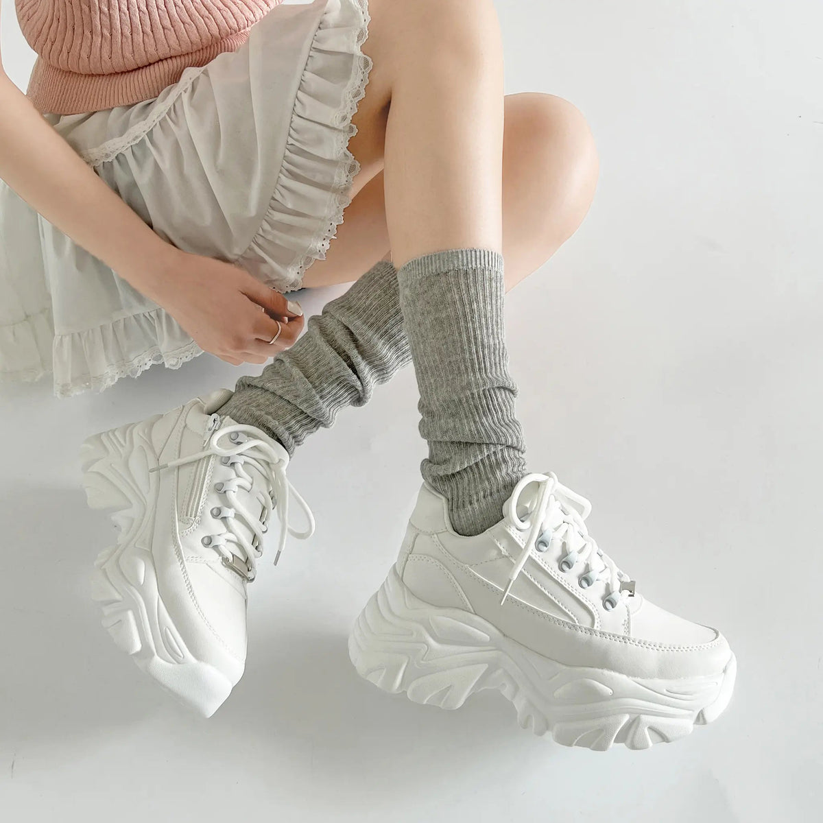 Shoes in Closet 軽量 厚底 ボリュームソール ファスナーつき ミッドカット スニーカー 1929 ホワイト SIC-1929_WHT
