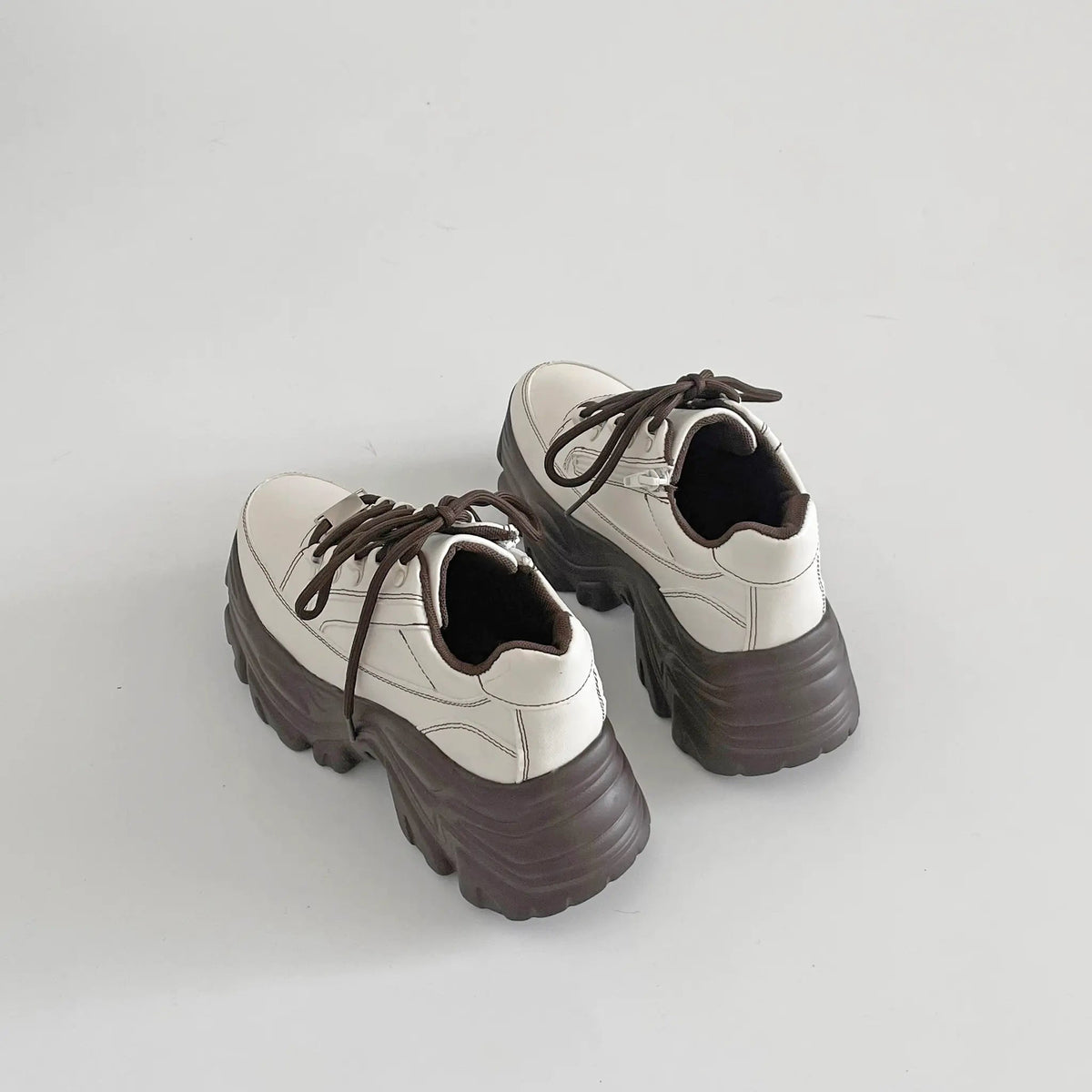 Shoes in Closet 軽量 厚底 ボリュームソール ファスナーつき ミッドカット スニーカー 1929 ホワイト/ブラウン SIC-1929_WHT/BR