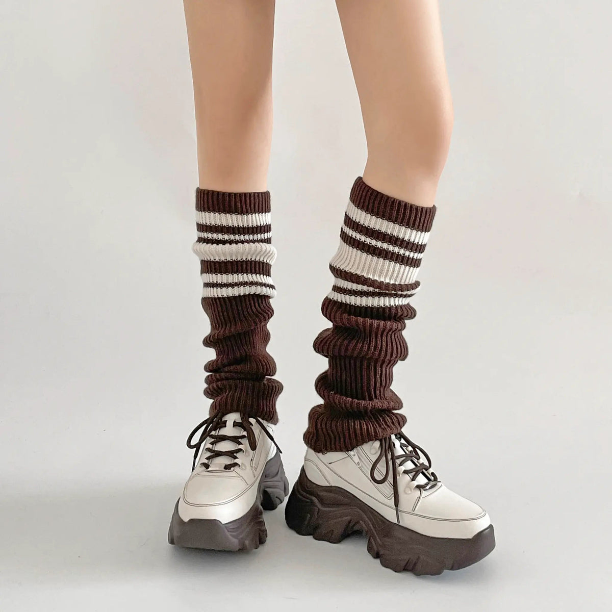 Shoes in Closet 軽量 厚底 ボリュームソール ファスナーつき ミッドカット スニーカー 1929 ホワイト/ブラウン SIC-1929_WHT/BR
