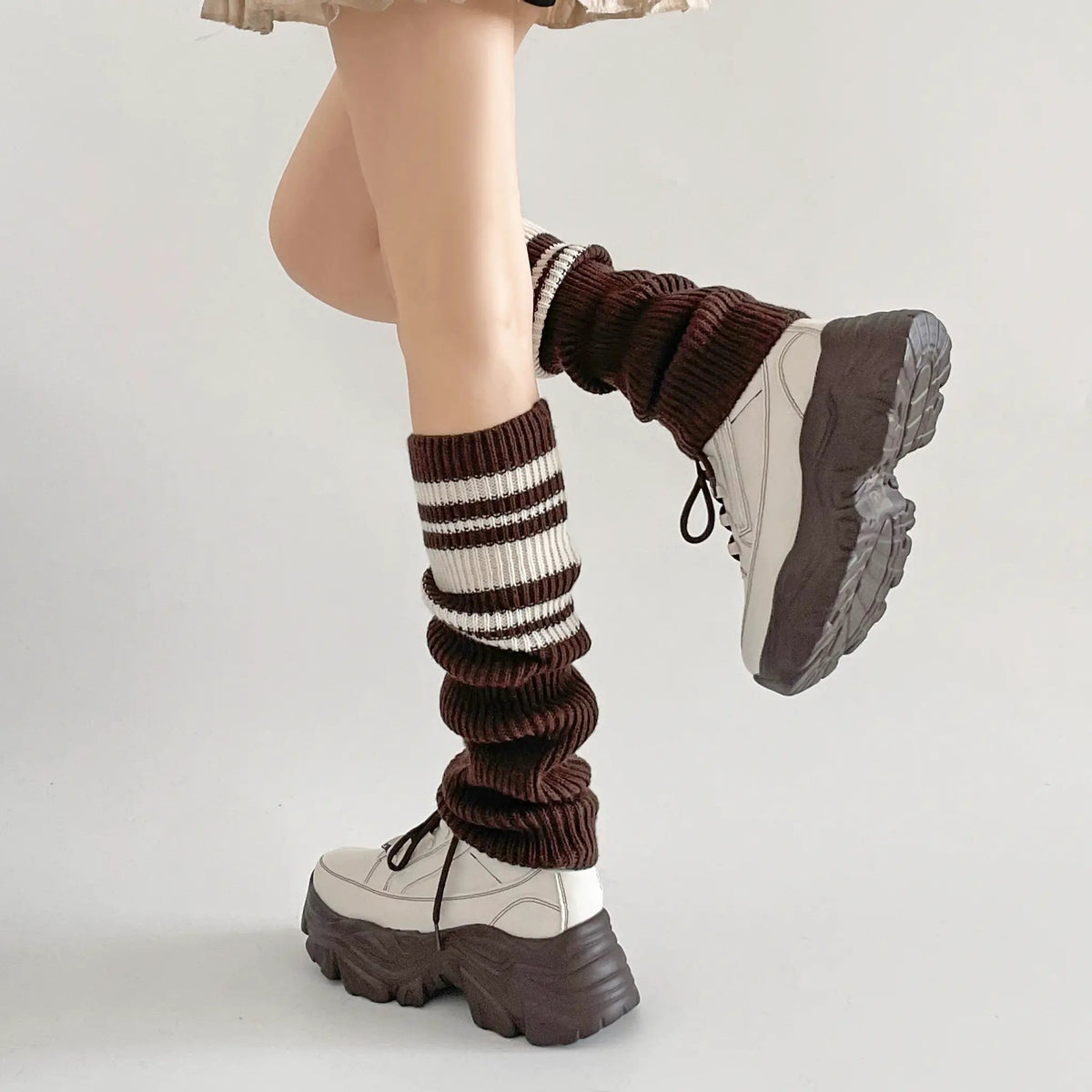 Shoes in Closet 軽量 厚底 ボリュームソール ファスナーつき ミッドカット スニーカー 1929 ホワイト/ブラウン SIC-1929_WHT/BR