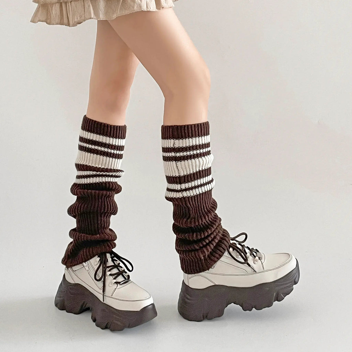 Shoes in Closet 軽量 厚底 ボリュームソール ファスナーつき ミッドカット スニーカー 1929 ホワイト/ブラウン SIC-1929_WHT/BR