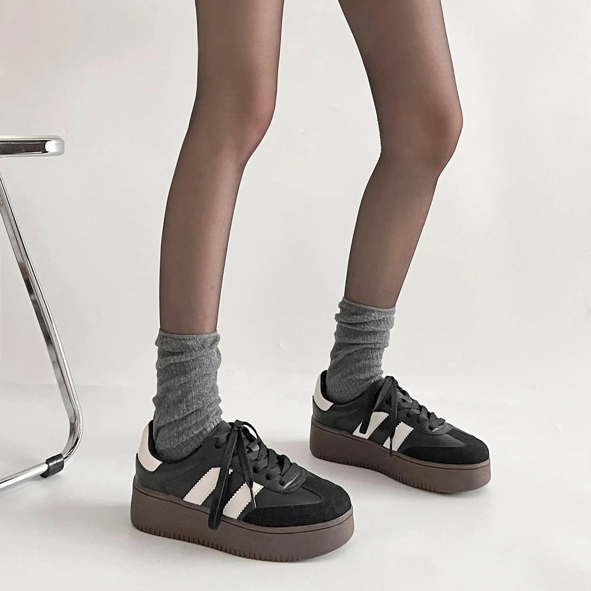 Shoes in Closet 軽量 厚底 ベーシック ダブルライン スニーカー 2448 ブラック SIC-2448_BLK