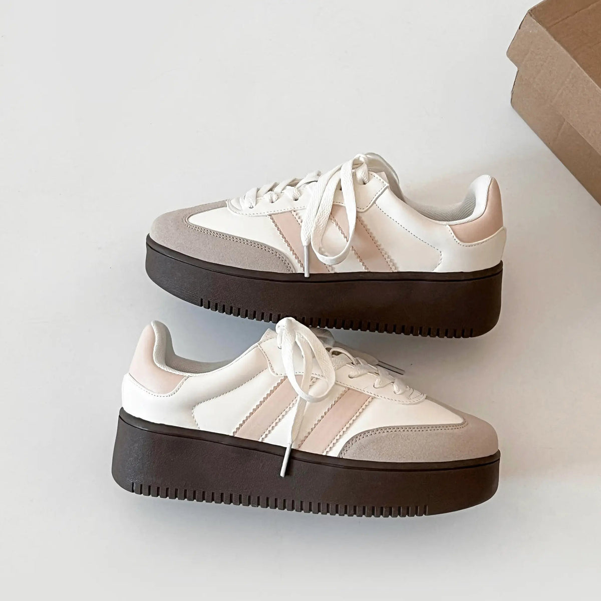 Shoes in Closet 軽量 厚底 ベーシック ダブルライン スニーカー 2448 ピンク SIC-2448_PINK