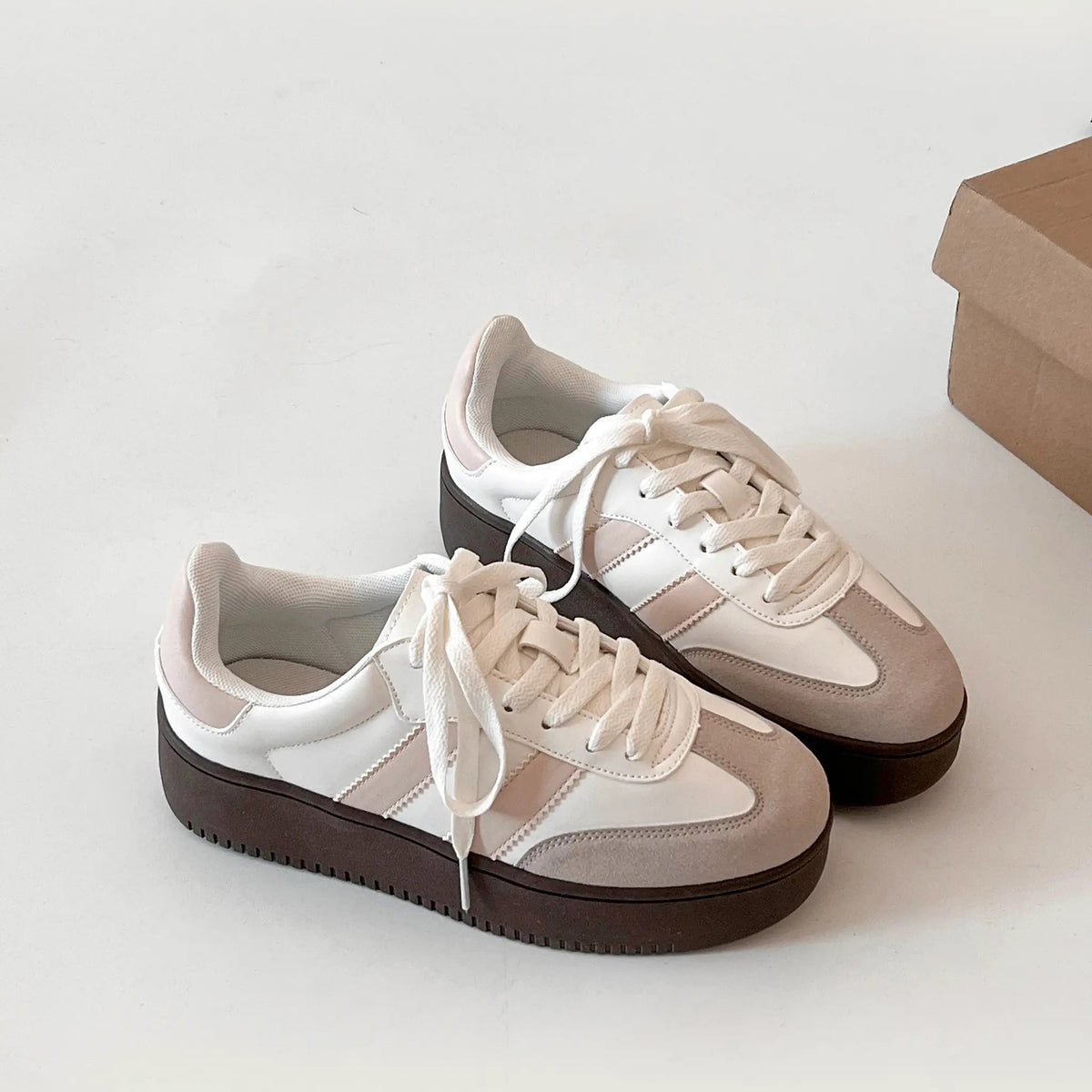Shoes in Closet 軽量 厚底 ベーシック ダブルライン スニーカー 2448 ピンク SIC-2448_PINK