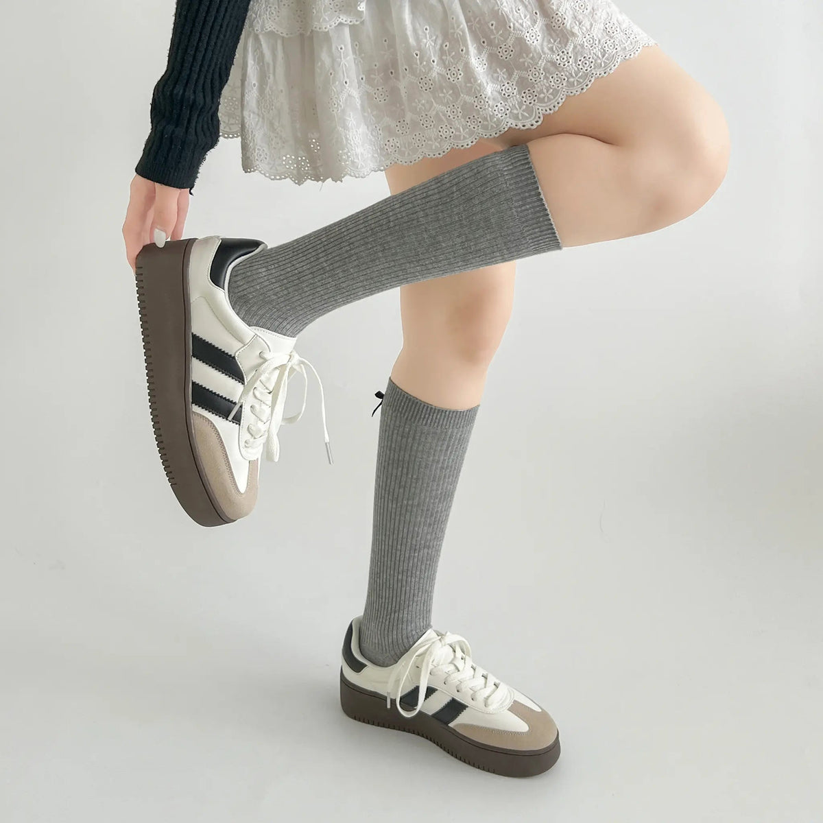 Shoes in Closet 軽量 厚底 ベーシック ダブルライン スニーカー 2448 ホワイト SIC-2448_WHT