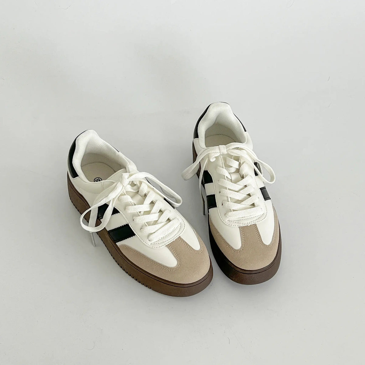 Shoes in Closet 軽量 厚底 ベーシック ダブルライン スニーカー 2448 ホワイト SIC-2448_WHT