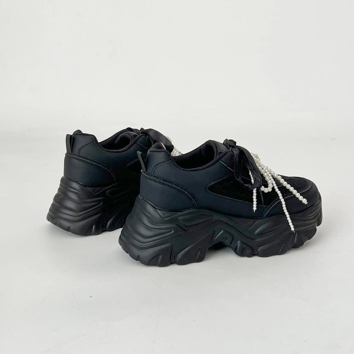 Shoes in Closet +6.5cm 軽量 厚底 2WAY パールリボン レース ボリューム スニーカー 2678 ブラック SIC-2678_BLK
