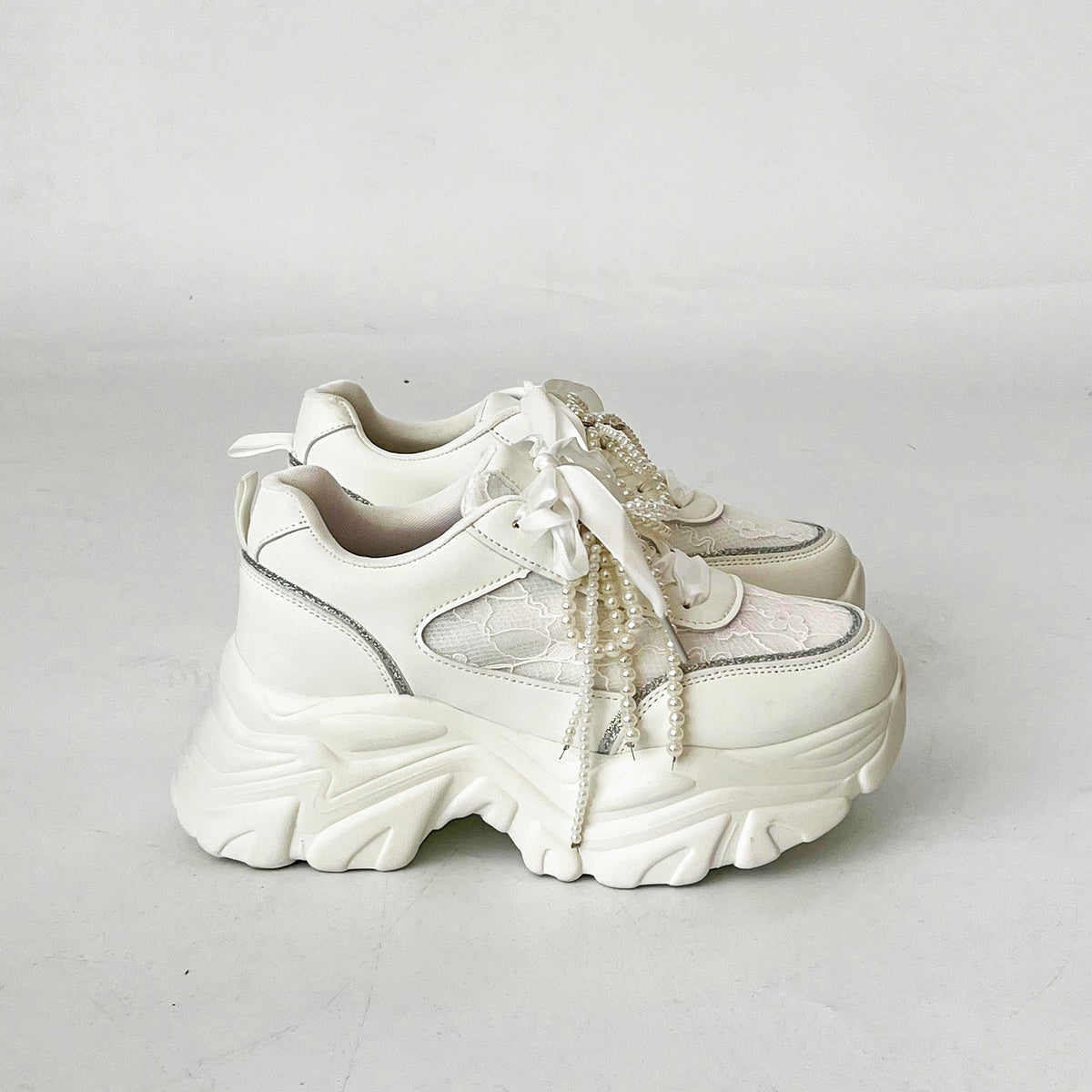 Shoes in Closet +6.5cm 軽量 厚底 2WAY パールリボン レース ボリューム スニーカー 2678 ホワイト SIC-2678_WHT