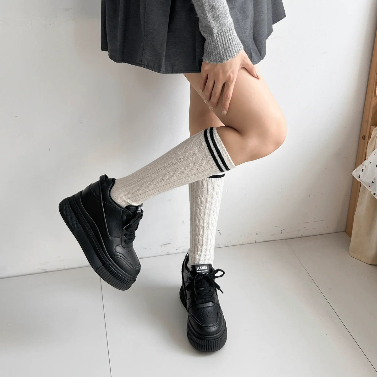Shoes in Closet +7.5cm 厚底 インヒール入り レースアップ スニーカー 366 ブラック SIC-366_BLK