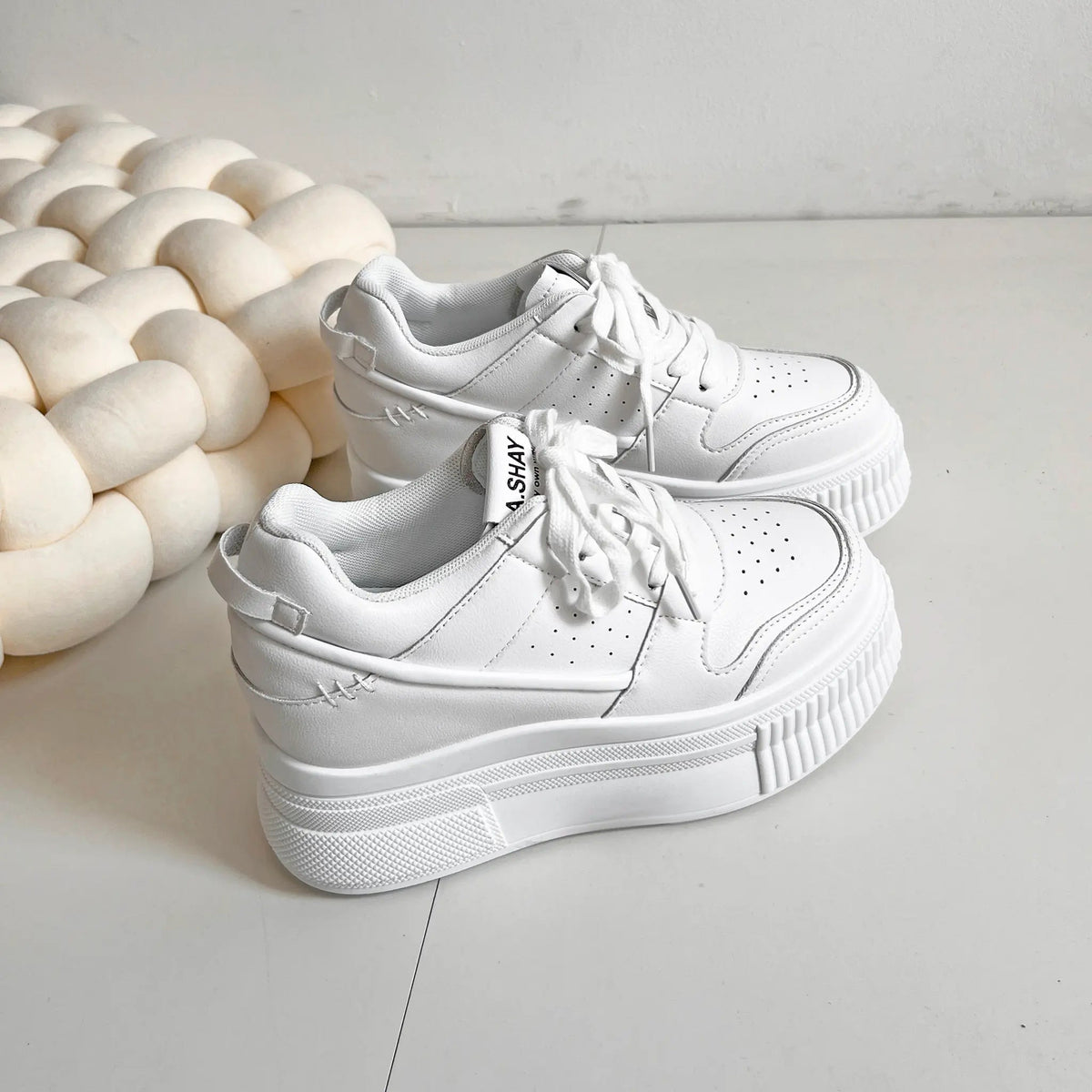 Shoes in Closet +7.5cm 厚底 インヒール入り レースアップ スニーカー 366 ホワイト SIC-366_WHT