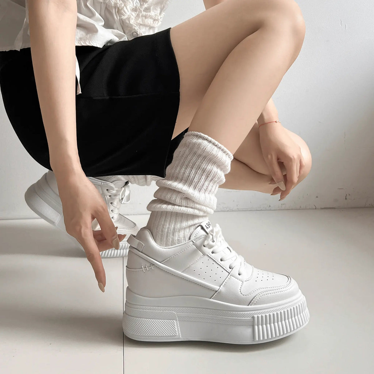 Shoes in Closet +7.5cm 厚底 インヒール入り レースアップ スニーカー 366 ホワイト SIC-366_WHT