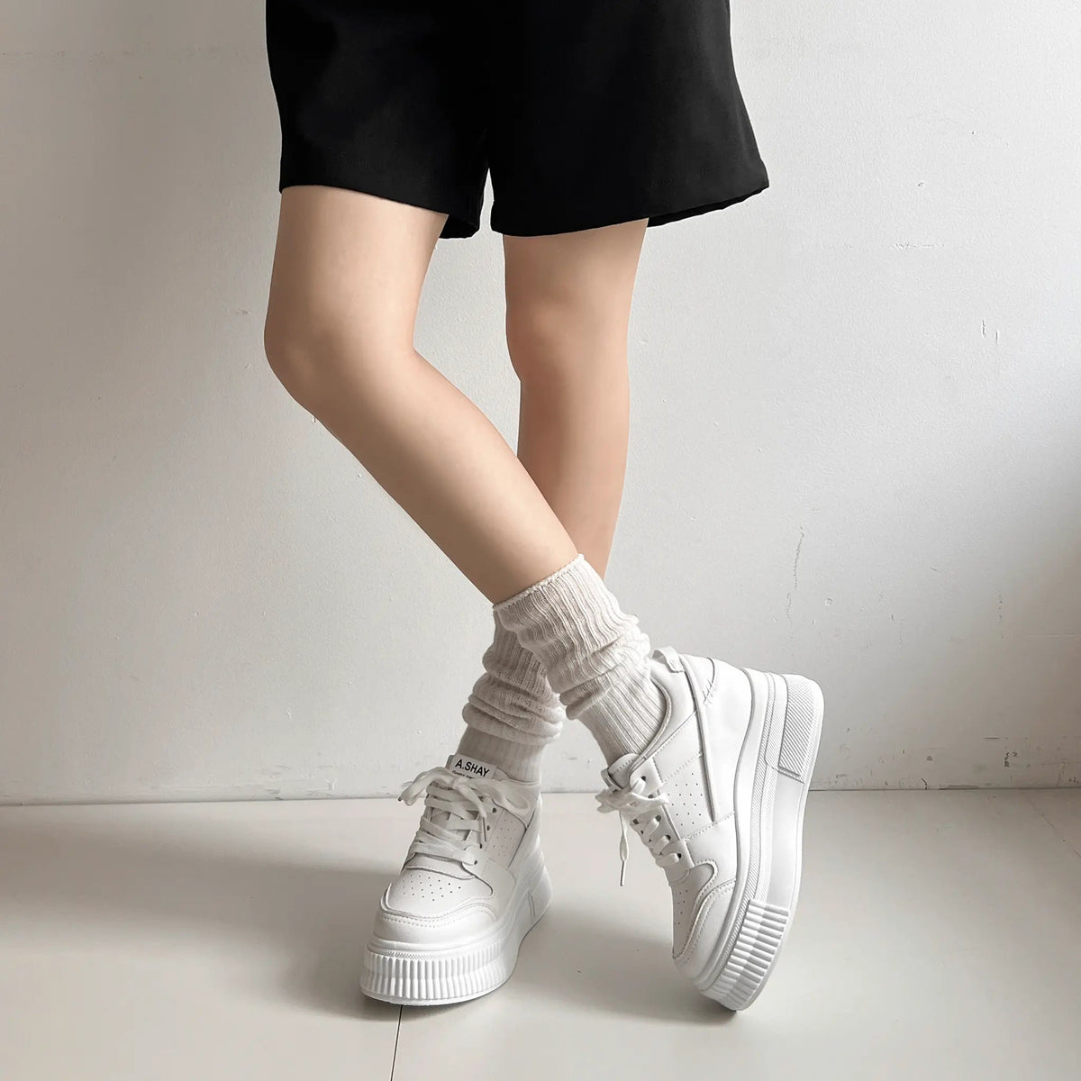 Shoes in Closet +7.5cm 厚底 インヒール入り レースアップ スニーカー 366 ホワイト SIC-366_WHT