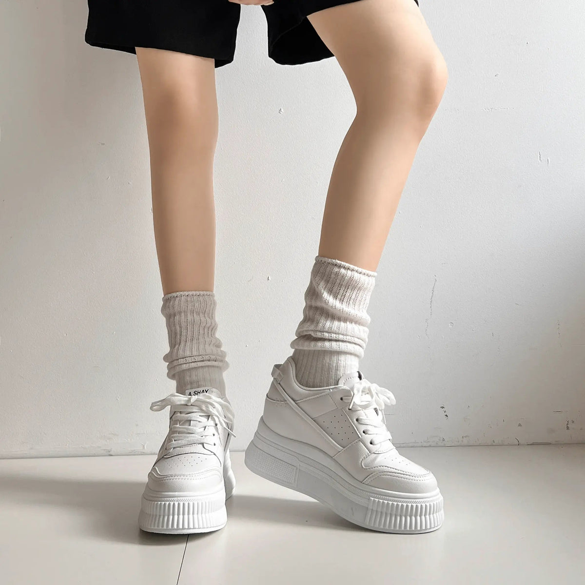 Shoes in Closet +7.5cm 厚底 インヒール入り レースアップ スニーカー 366 ホワイト SIC-366_WHT