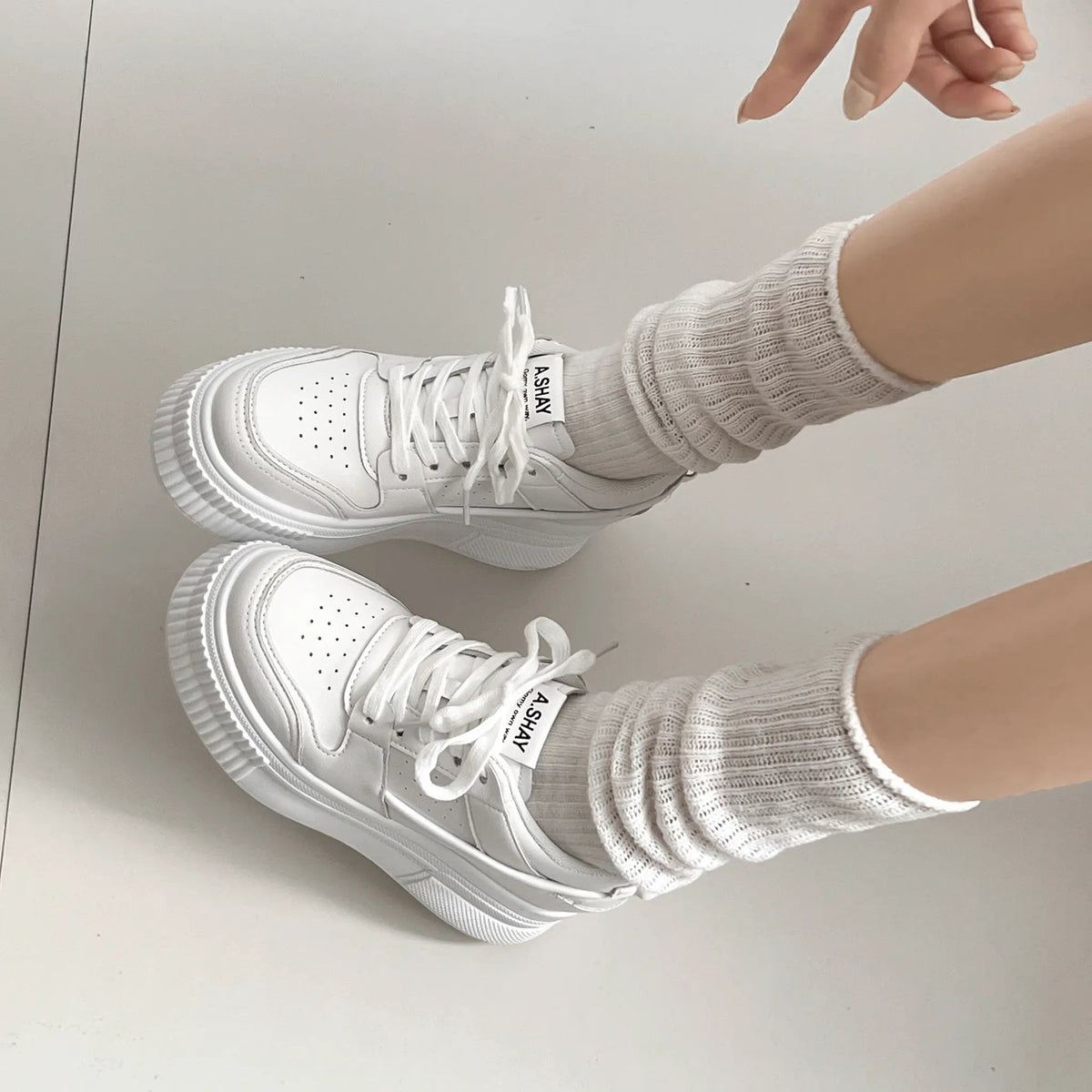 Shoes in Closet +7.5cm 厚底 インヒール入り レースアップ スニーカー 366 ホワイト SIC-366_WHT