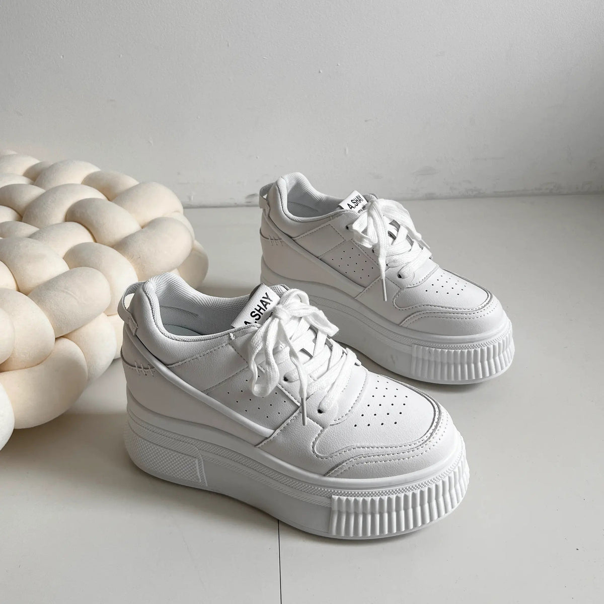 Shoes in Closet +7.5cm 厚底 インヒール入り レースアップ スニーカー 366 ホワイト SIC-366_WHT