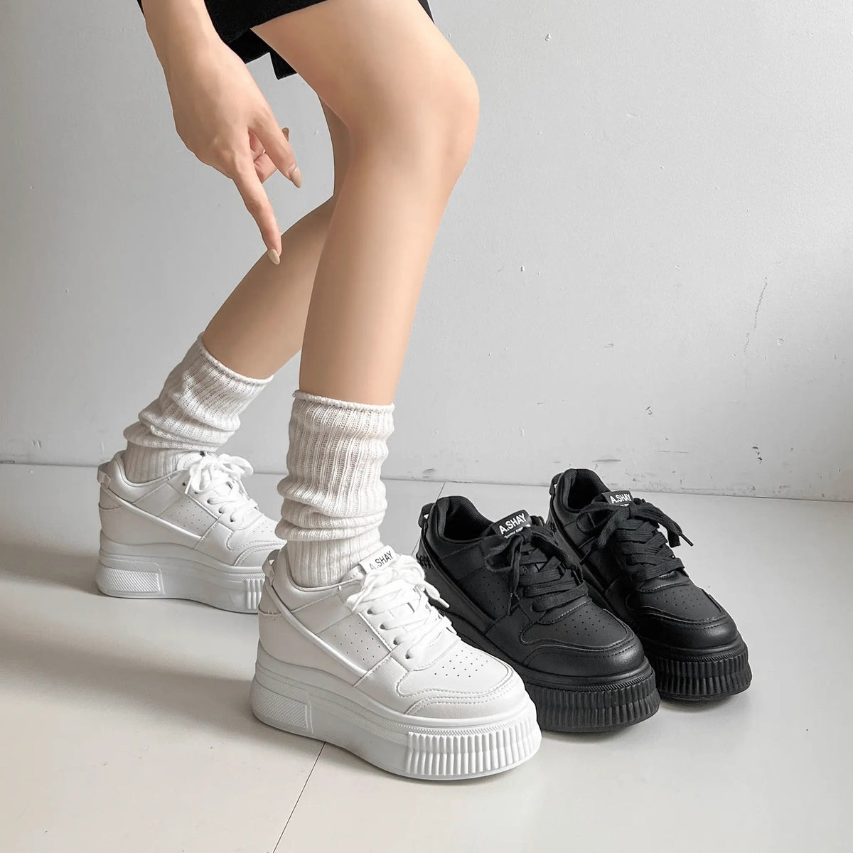 Shoes in Closet +7.5cm 厚底 インヒール入り レースアップ スニーカー 366 ホワイト SIC-366_WHT