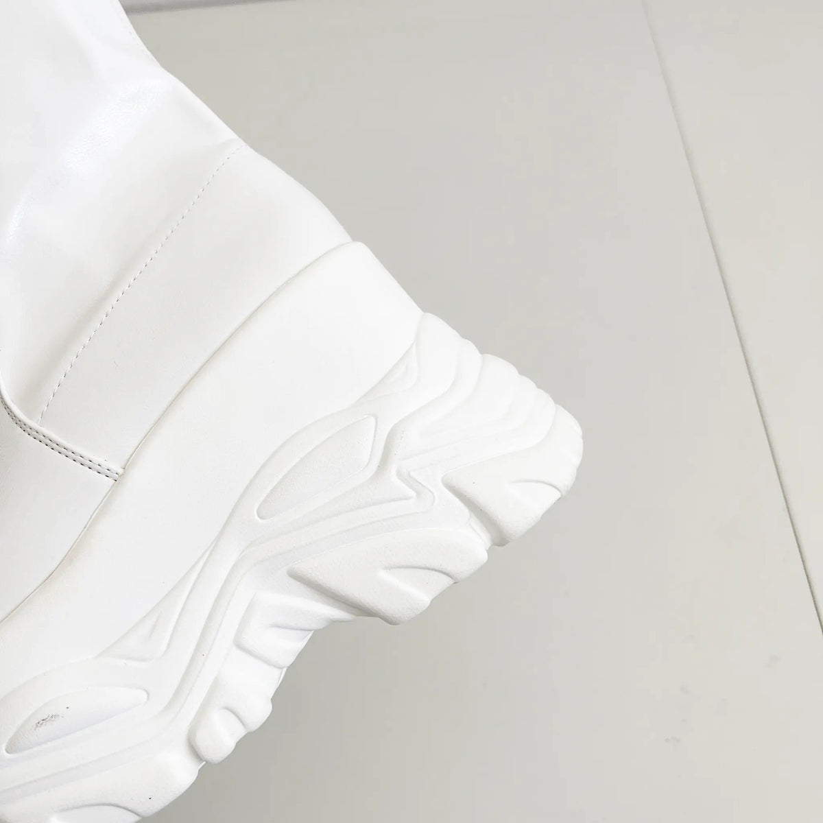 Shoes in Closet 厚底 ダブルソール ストレッチ ショートブーツ 537 ブラック SIC-537_BLK