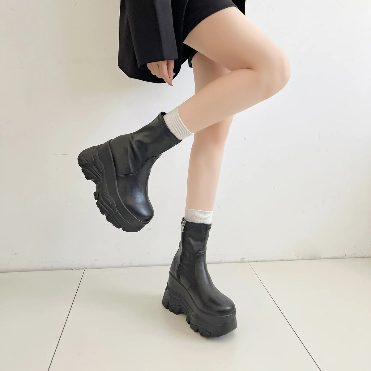 Shoes in Closet 厚底 ダブルソール ストレッチ ショートブーツ 537 ブラック SIC-537_BLK