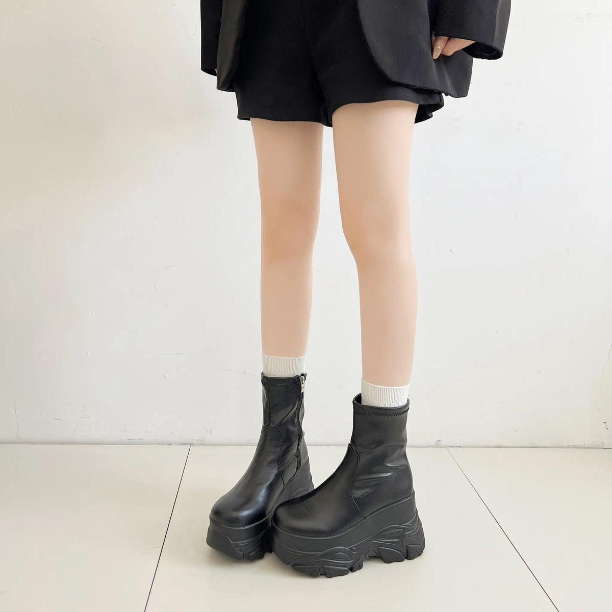 Shoes in Closet 厚底 ダブルソール ストレッチ ショートブーツ 537 ブラック SIC-537_BLK