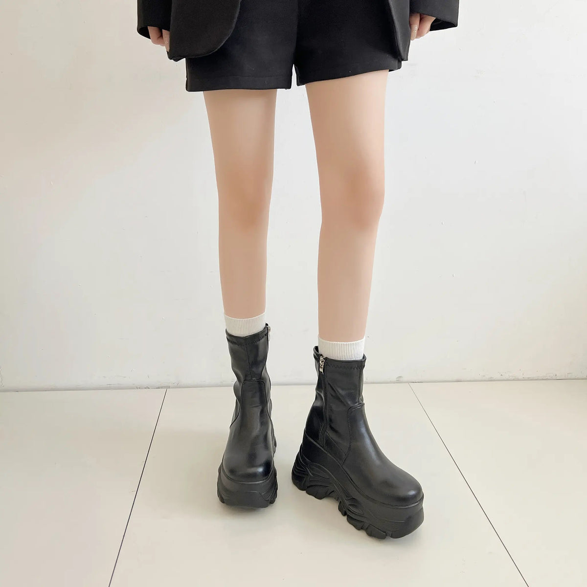 Shoes in Closet 厚底 ダブルソール ストレッチ ショートブーツ 537 ブラック SIC-537_BLK