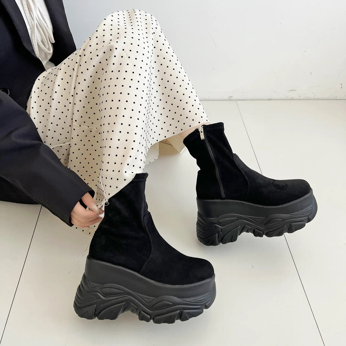 Shoes in Closet 厚底 ダブルソール ストレッチ ショートブーツ 537 ブラック/スウェード SIC-537_BLK/S