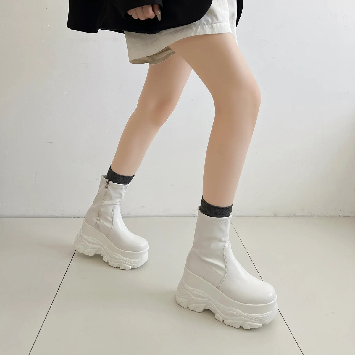 Shoes in Closet 厚底 ダブルソール ストレッチ ショートブーツ 537 アイボリー SIC-537_IV