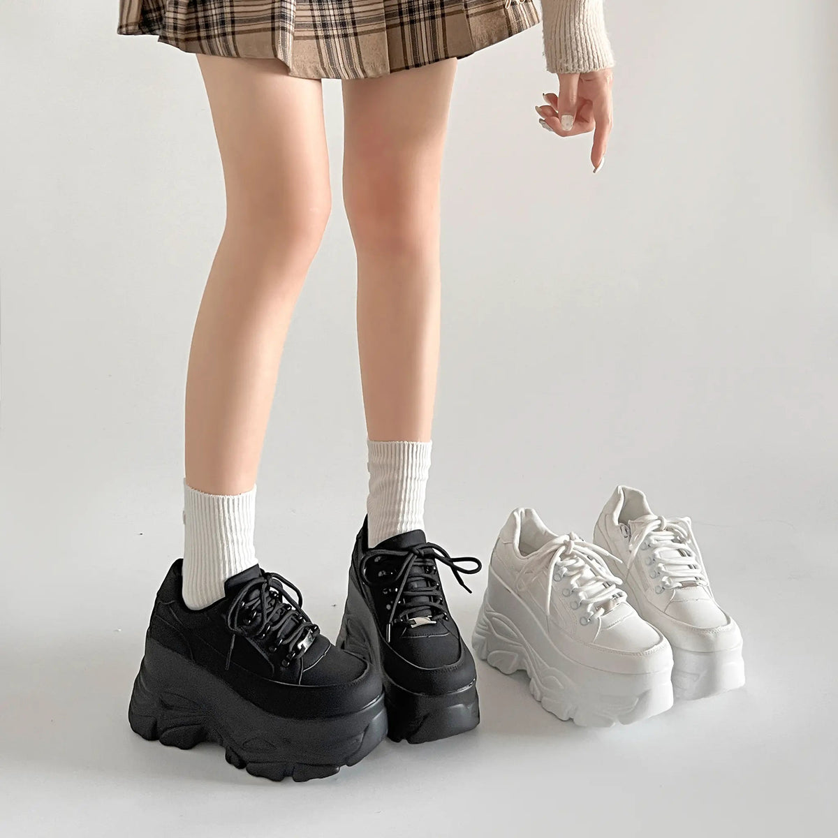 Shoes in Closet +10.5cm 厚底 ボリューム デザイン ハイソール ミッドカット スニーカー 539 ブラック SIC-539_BLK
