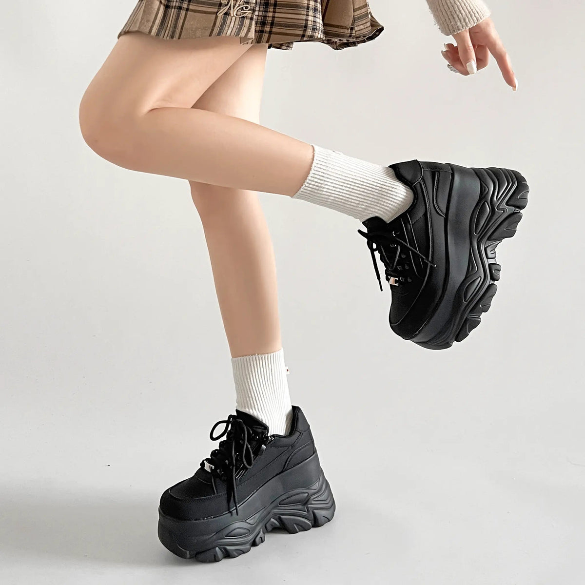 Shoes in Closet +10.5cm 厚底 ボリューム デザイン ハイソール ミッドカット スニーカー 539 ブラック SIC-539_BLK