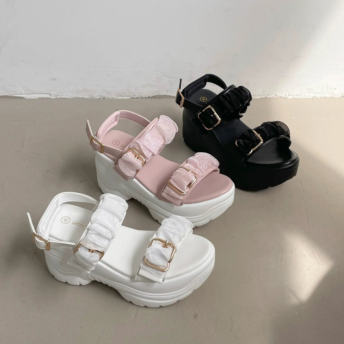 Shoes in Closet +9.0cm 超軽量 厚底 スタイルアップソール シアー ギャザー ベルト サンダル 5482 ブラック/ブラック SIC-5482_BLK/BLK