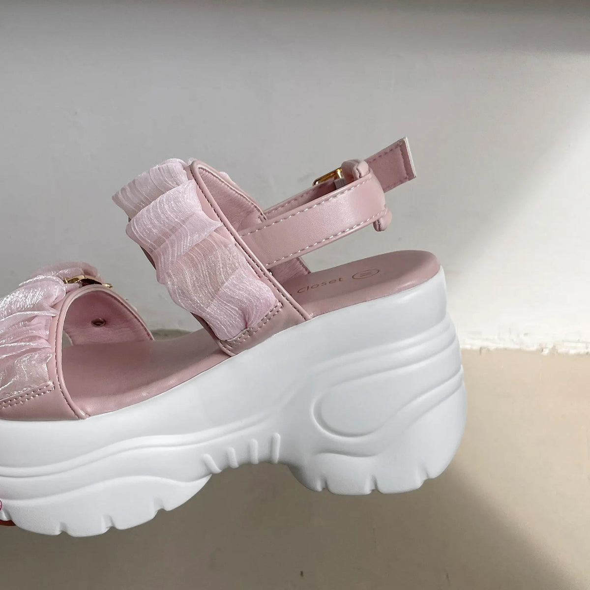 Shoes in Closet +9.0cm 超軽量 厚底 スタイルアップソール シアー ギャザー ベルト サンダル 5482 ブラック/ブラック SIC-5482_BLK/BLK